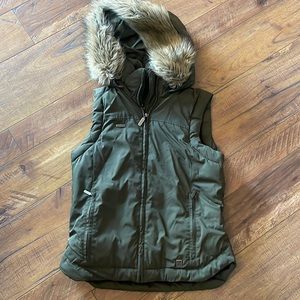Columbia Puffy Green Vest with Removable Faux Fur Hood Small